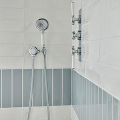 Vado Axbridge Single Function Mini Kit with Outlet and Bracket