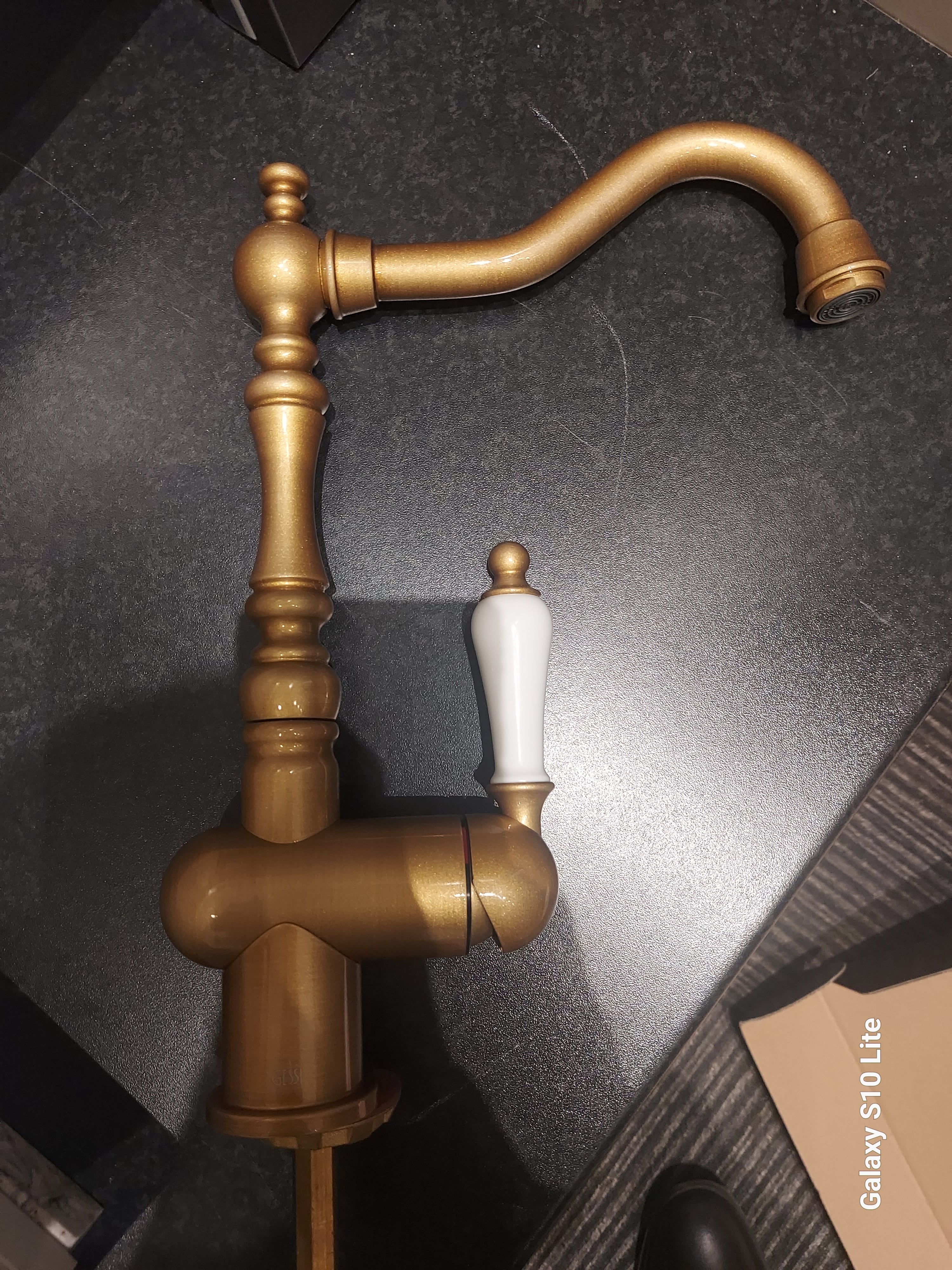 EX DISPLAY CLEARANCE Tradizione Top mounted Sink mixer Turning - Bronzo