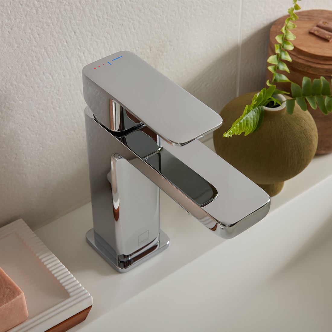 Vado Phase Ecoturn Mono Basin Mixer