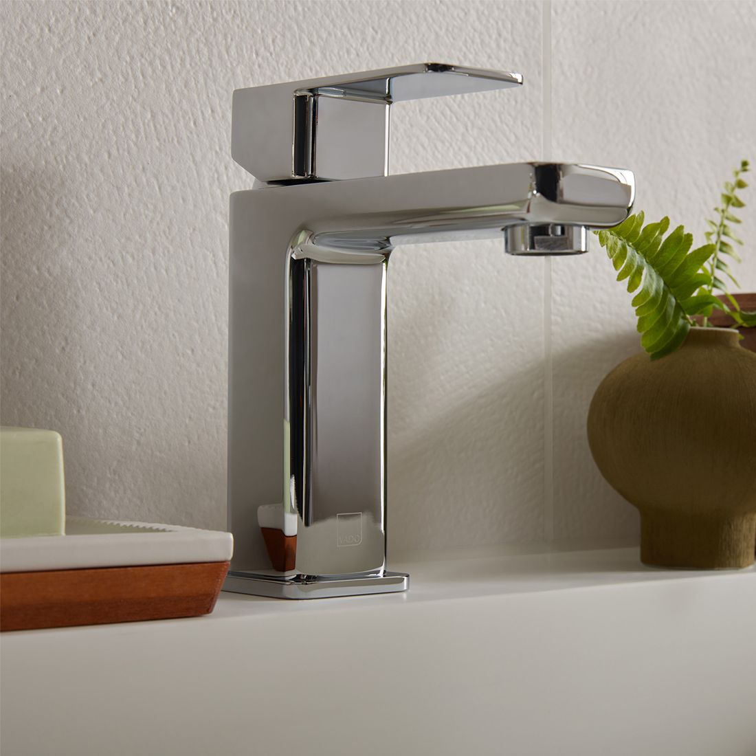 Vado Phase Ecoturn Mono Basin Mixer