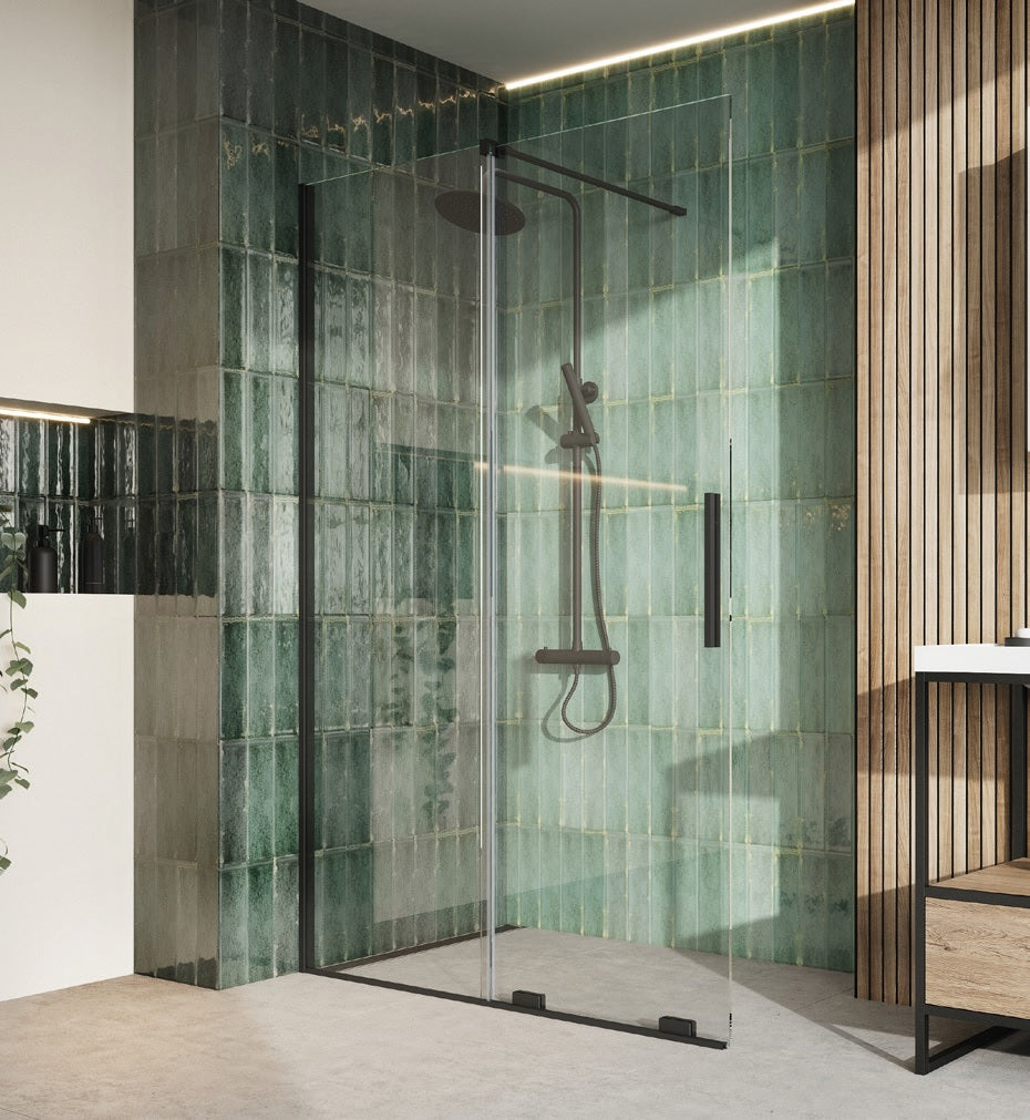 Scudo Momentum Sliding Wetroom Screen or Door