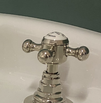 Silverdale Victorian Bath Pillar Taps