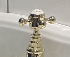 Silverdale Victorian Bath Pillar Taps